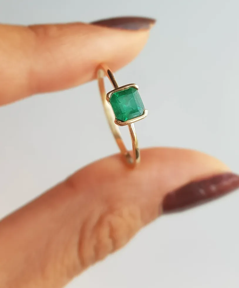 14k Half Bezel Emerald Ring - in stock