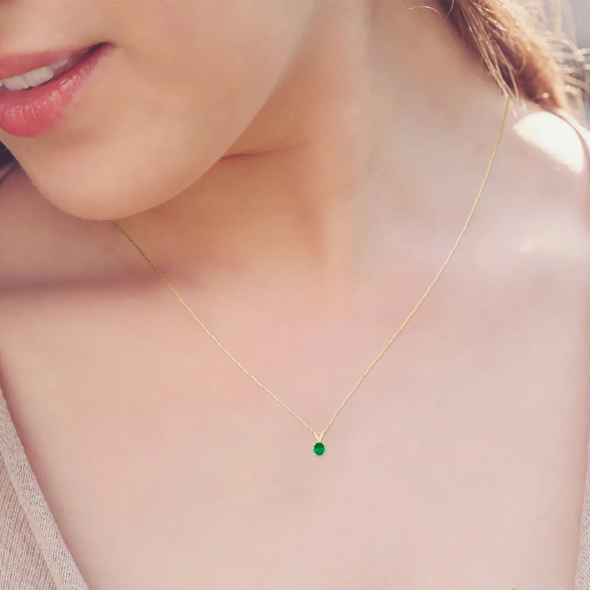 4Mm Round Emerald Pendant In 14K Yellow Gold