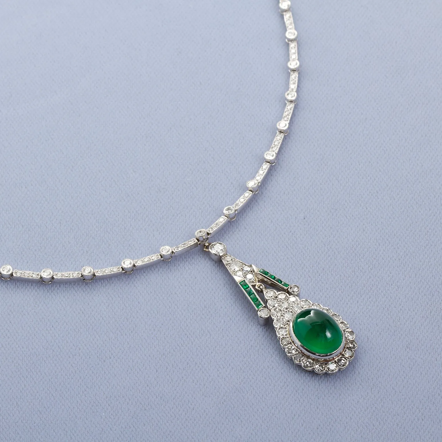 Art Deco Cabochon Emerald Diamond Pendant Necklace