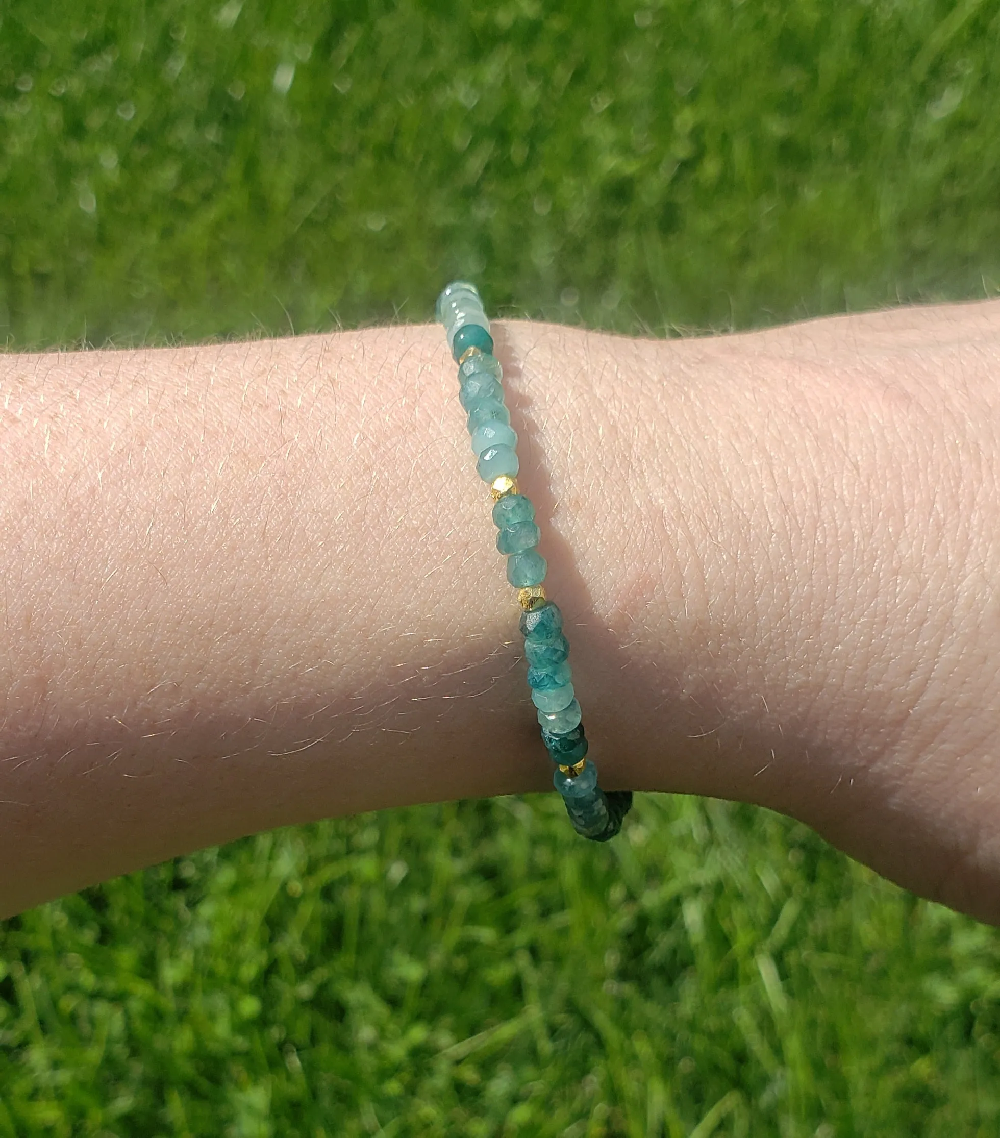 AVF Grandidierite  & Gold Beaded Bracelet (SI3655)