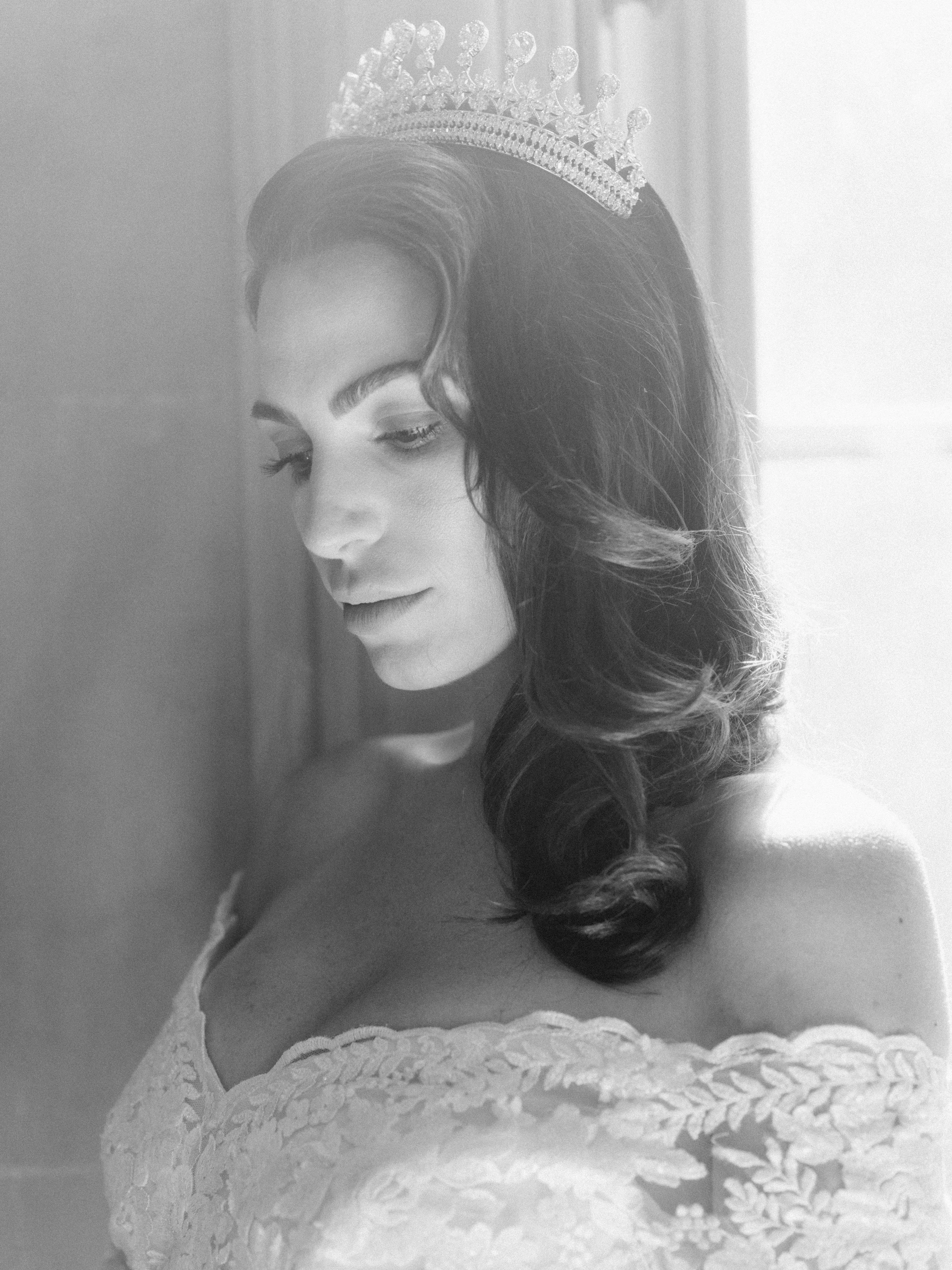 DELLA Wedding Crown