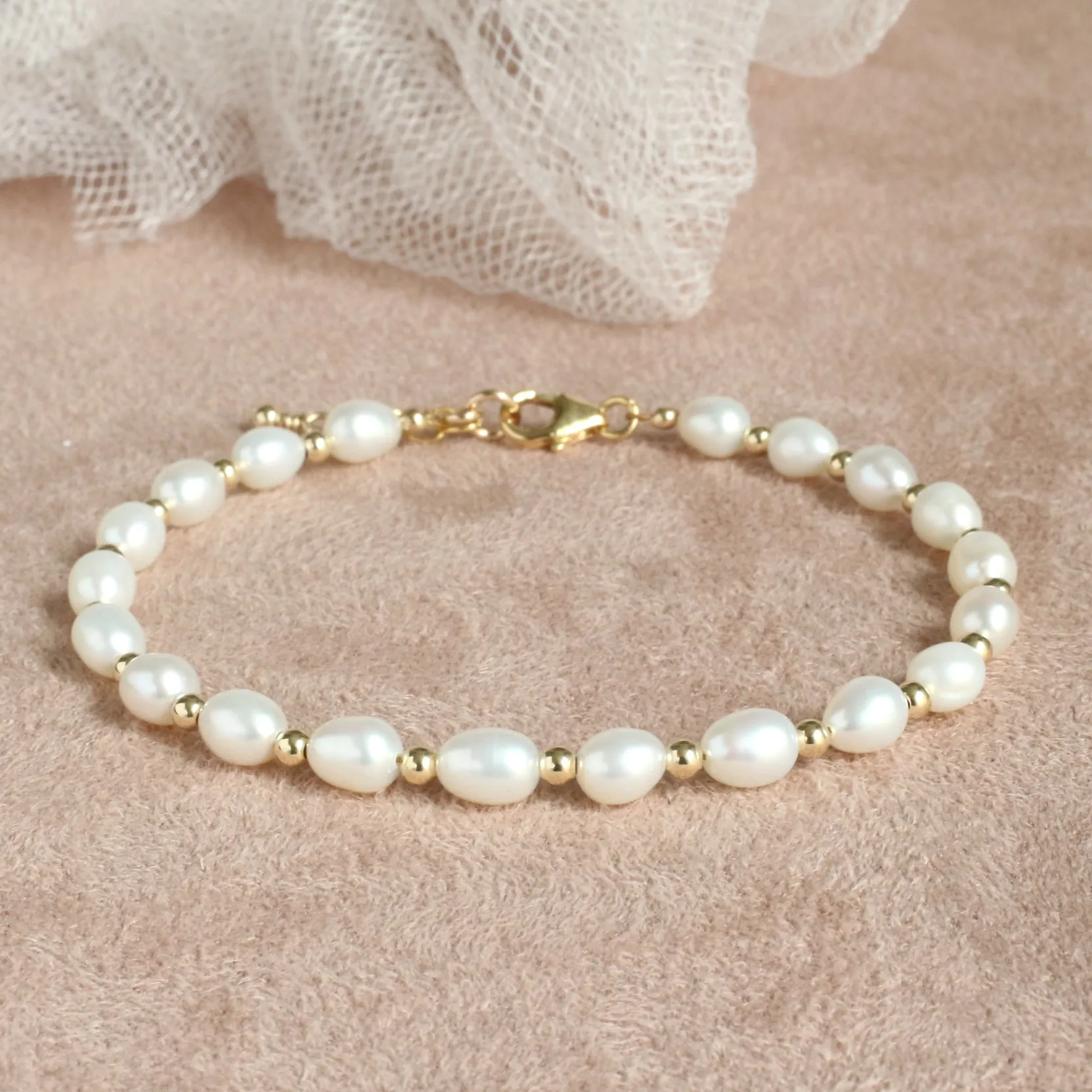 Freshwater Pearl & Gold Bead Bracelet & Earring Set