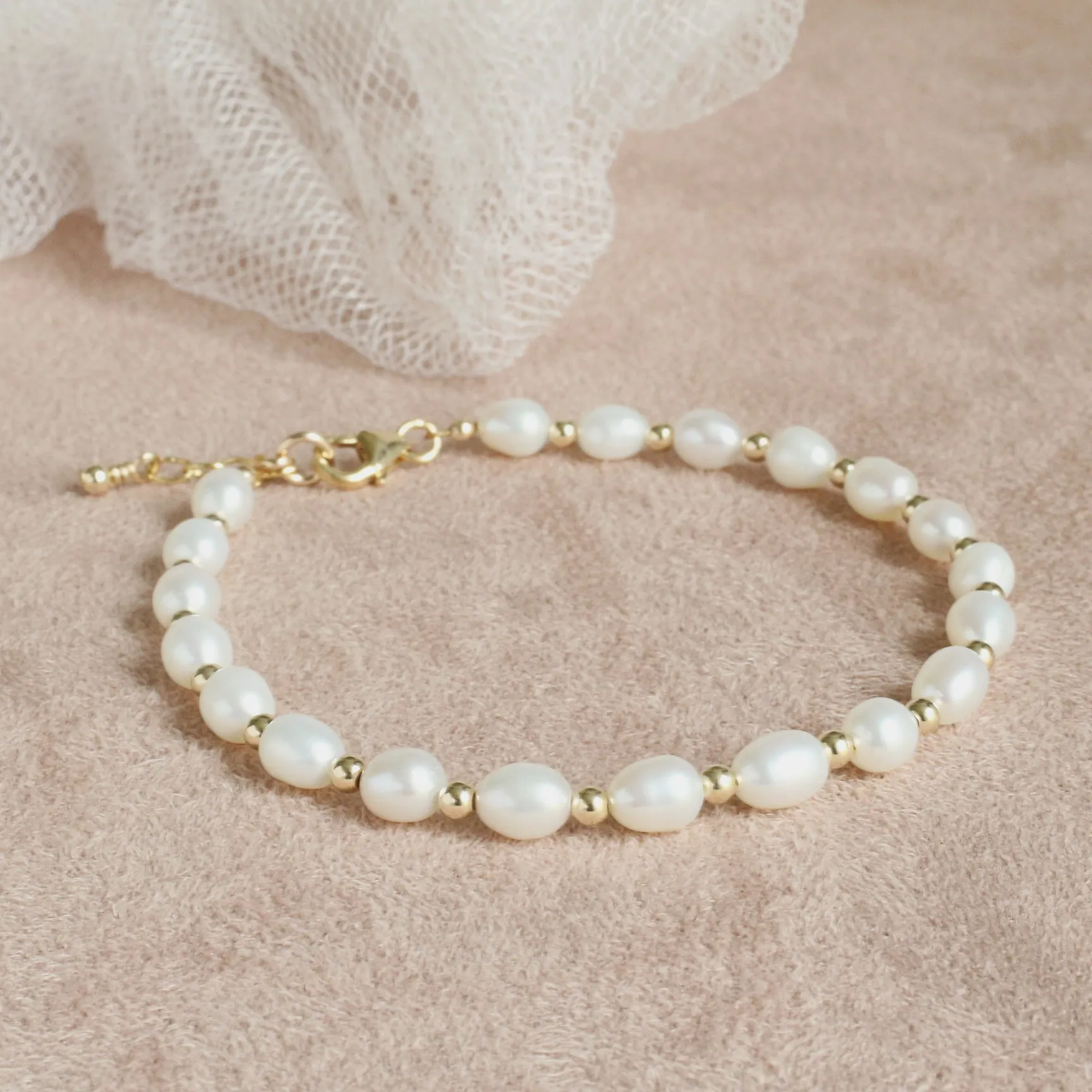 Freshwater Pearl & Gold Bead Bracelet & Earring Set