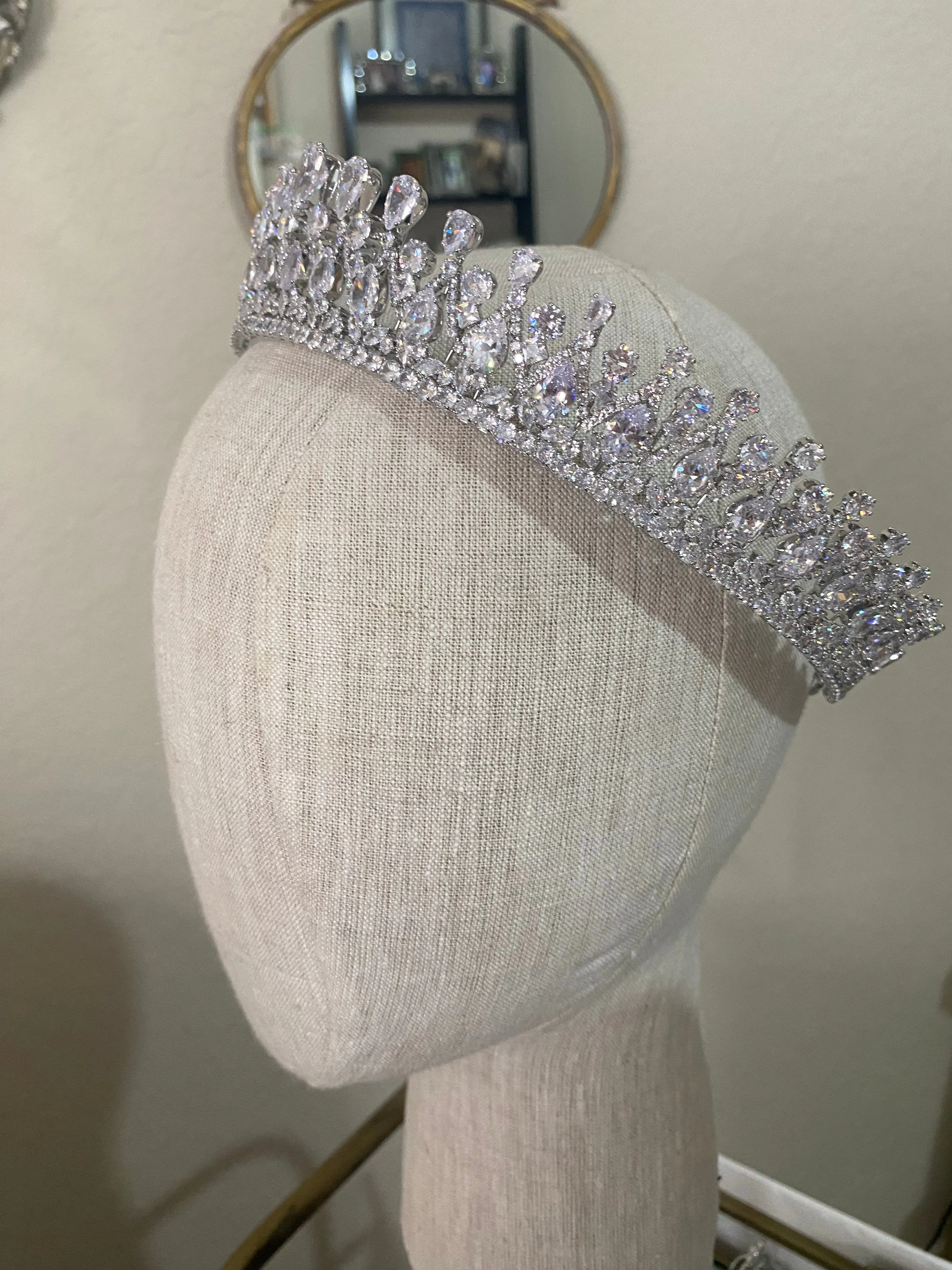 GAYLE Royal Bridal Crown