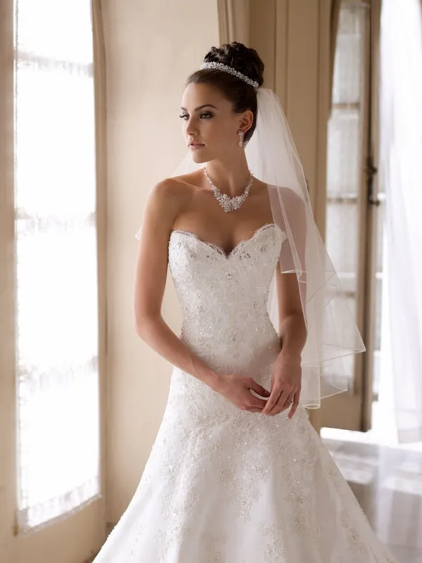 Gorgeous Swarovski Crystal Wedding Tiara Headpiece