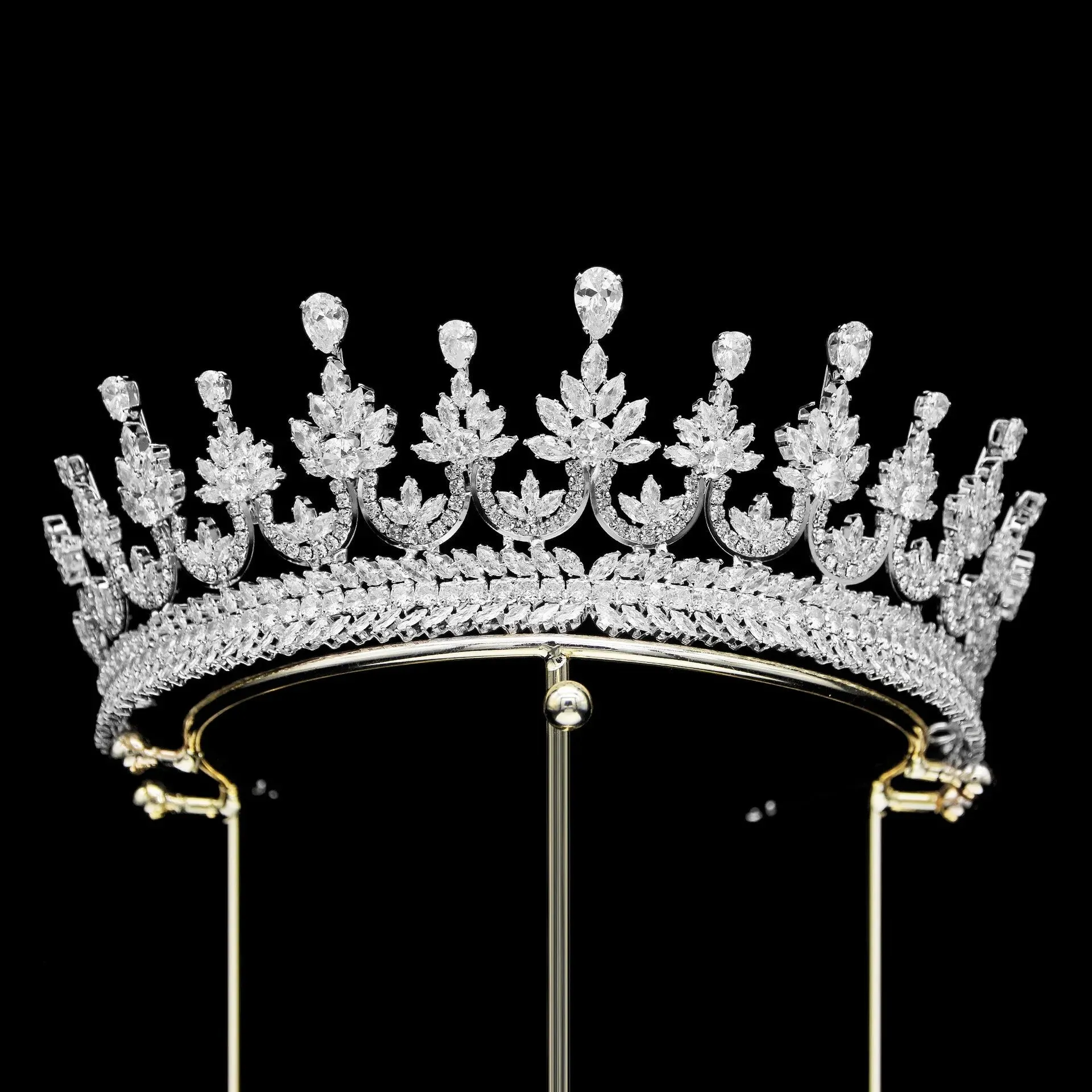 Luxury Bridal Tiaras And Crowns