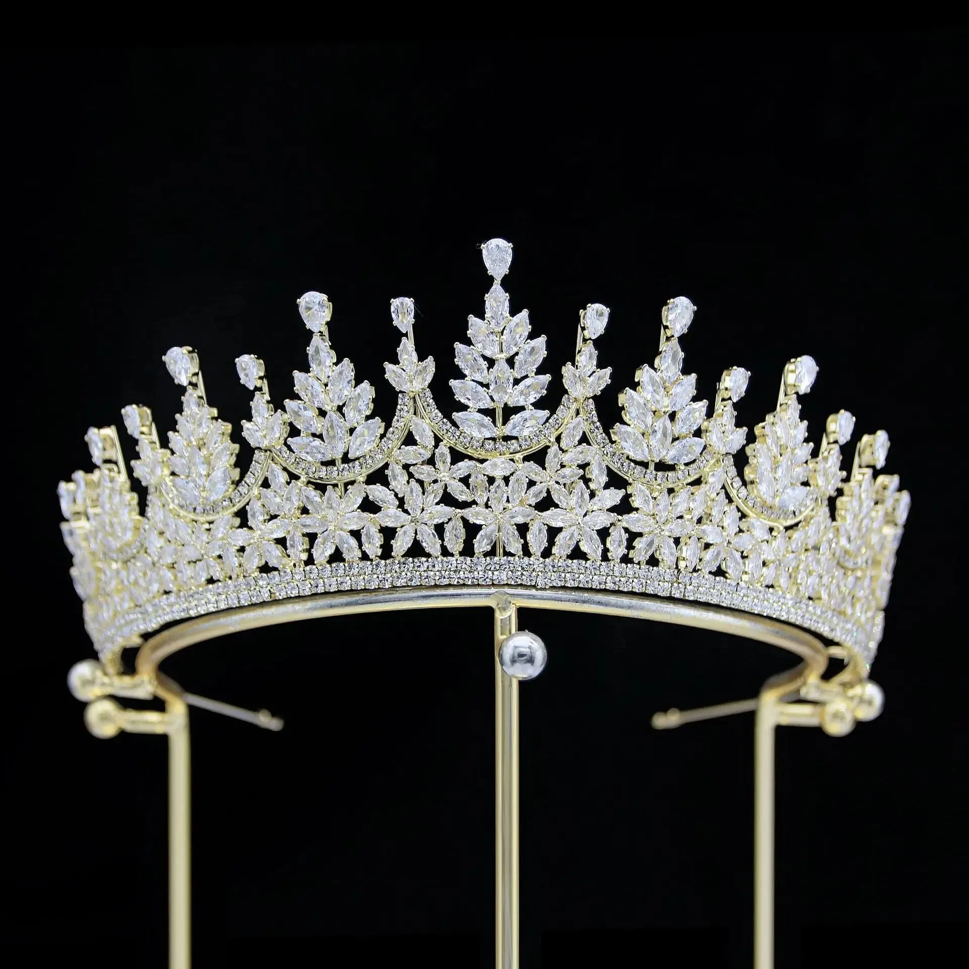 Luxury Bridal Tiaras And Crowns