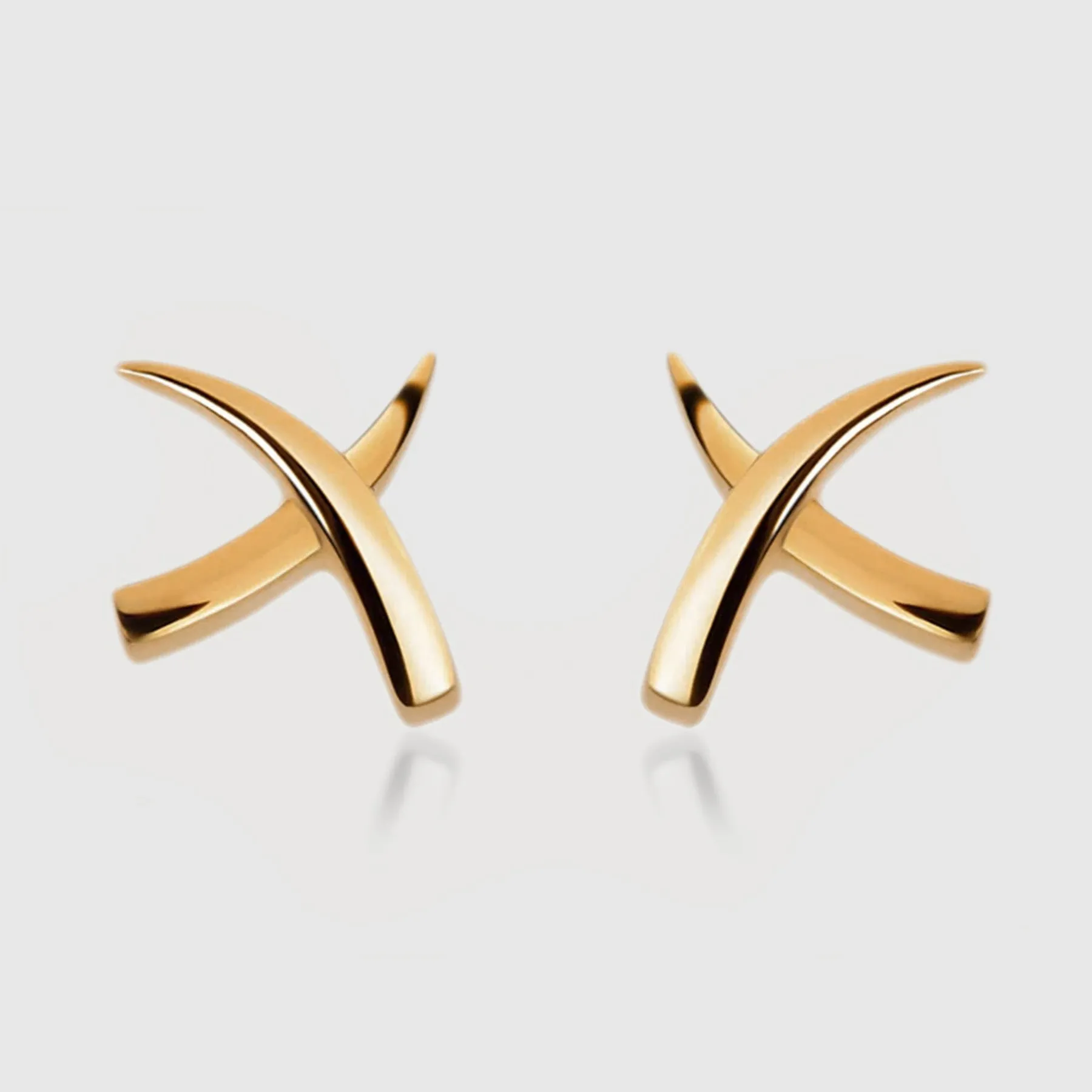 Molto Kiss Stud Earrings