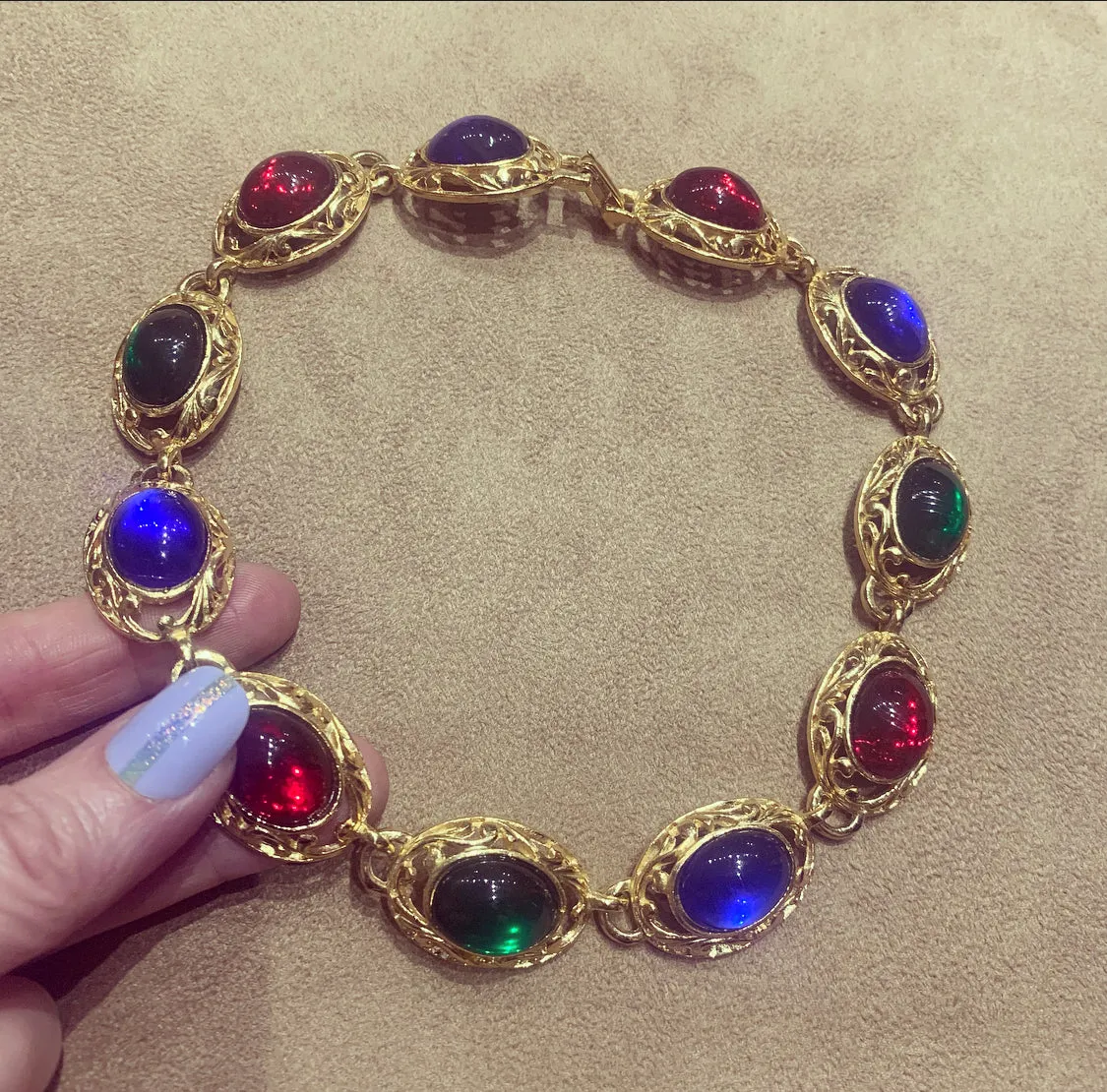 Multi colour Glass  Oval Cabochon Gold Vintage Necklace