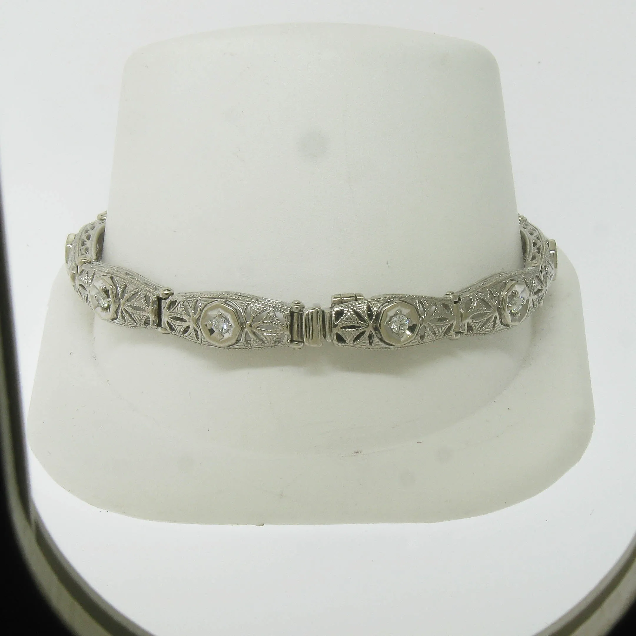 Pre-Owned 14KW Kaspar & Esh 7.5" Sectional Bracelet with Diamond Accents .60CTTW