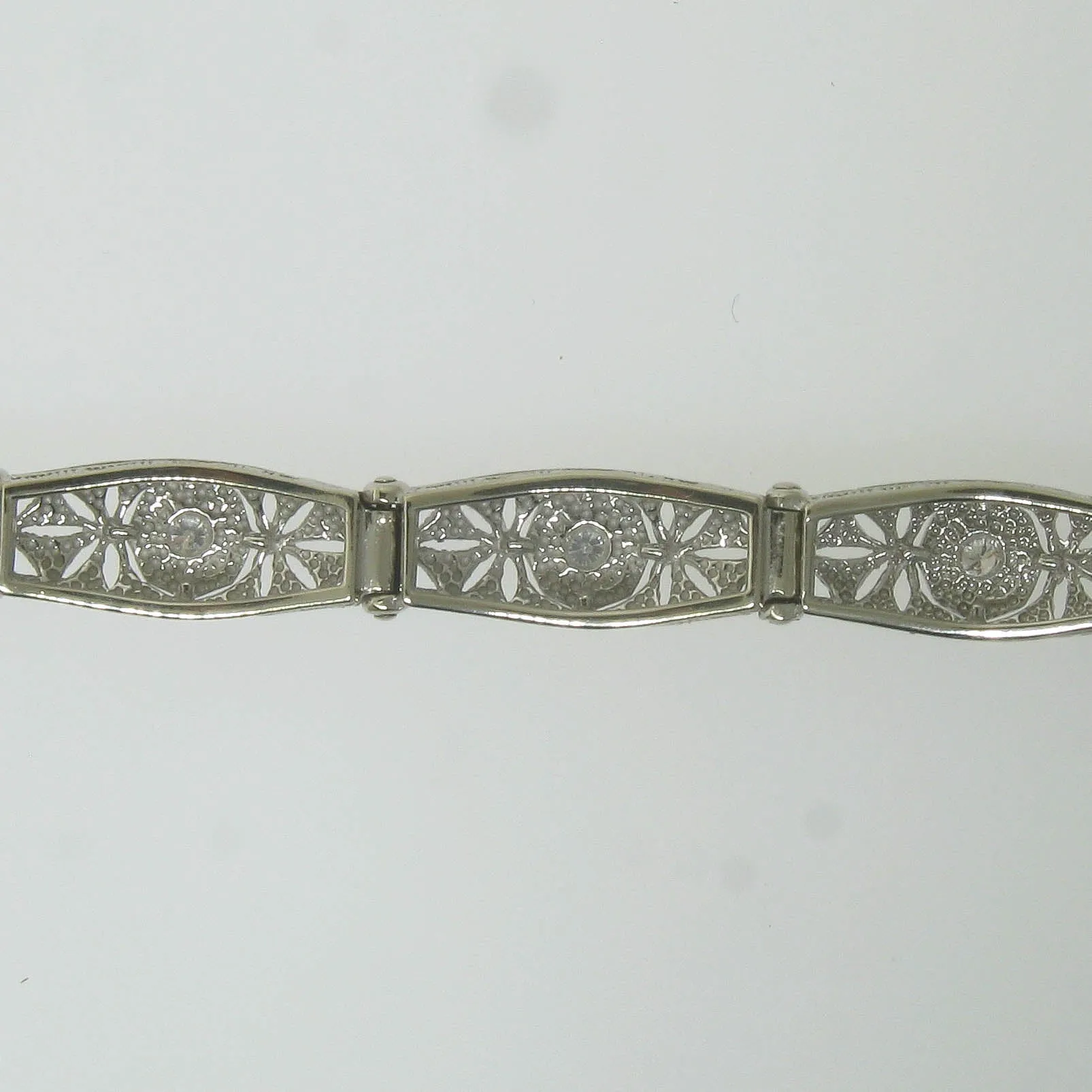 Pre-Owned 14KW Kaspar & Esh 7.5" Sectional Bracelet with Diamond Accents .60CTTW