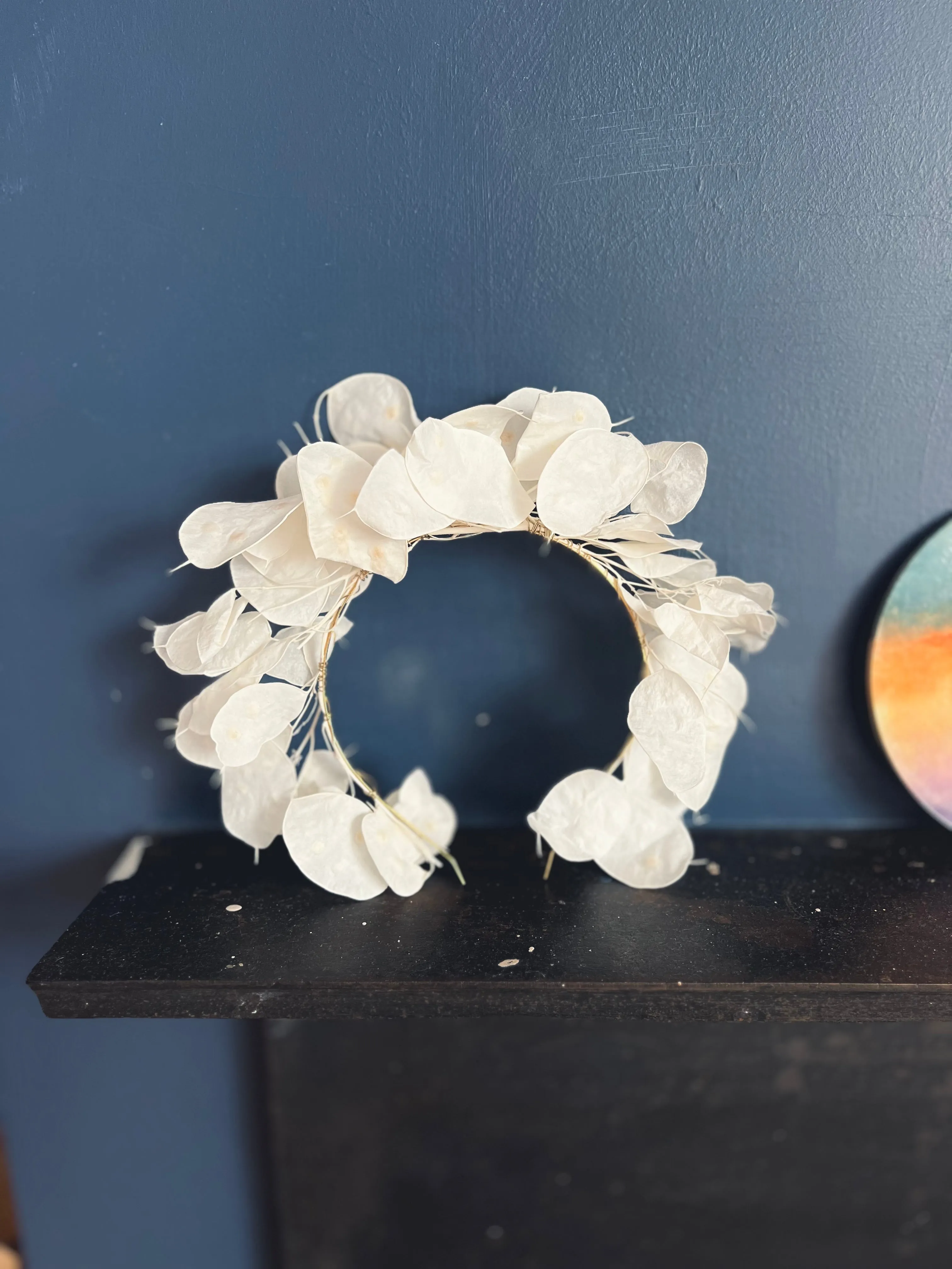 Preserved Lunaria Headpiece, Dried Lunaria Bridal Headdress, White Floral Tiara for Brides, Unique Bridal Hair Accessories in Ivory
