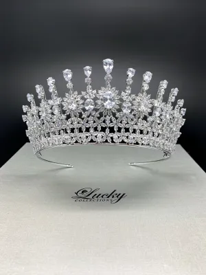 Queen Cubic Zirconia Bridal and Quinceanera Tiara, Celestial