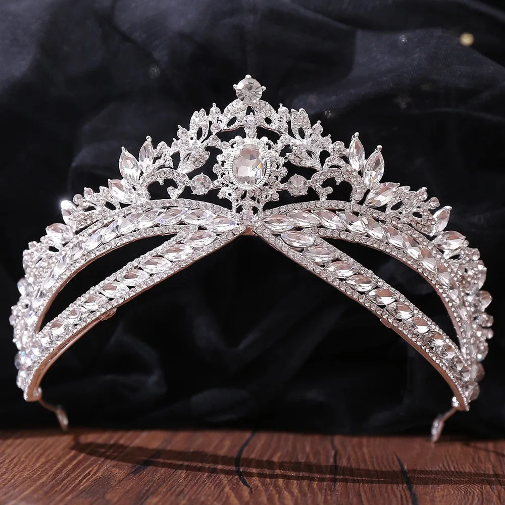 Ribbons Design Retro Crystal Tiara
