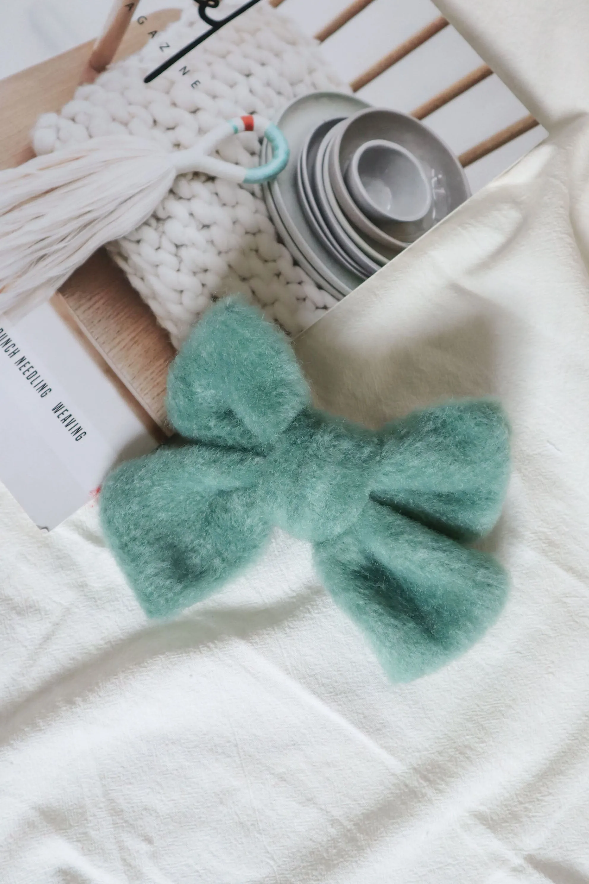 Snow Fleece Fabric Large Oversized Bow Hair Clip (4Colors)