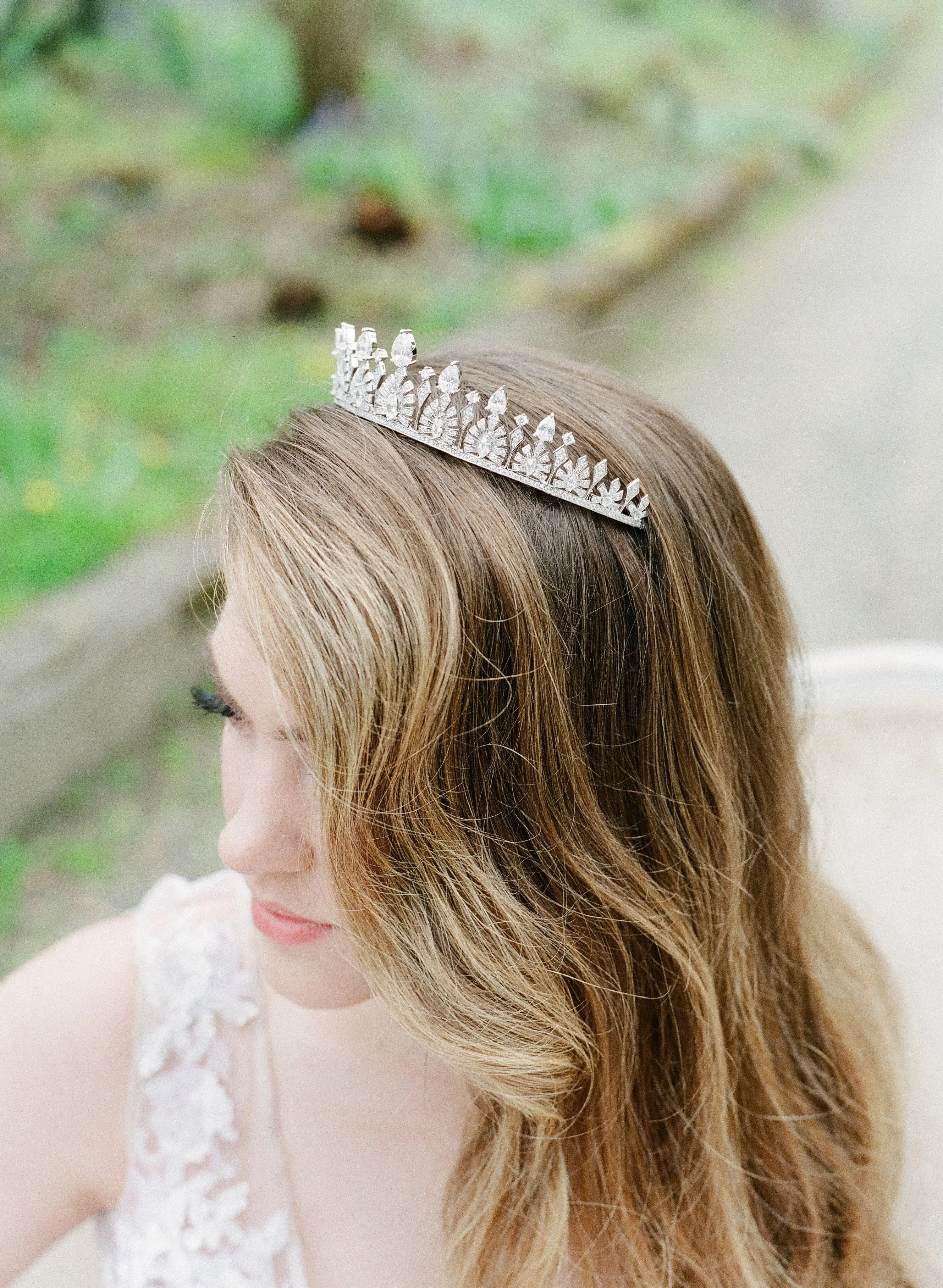 SOFIA Emerald Tiara