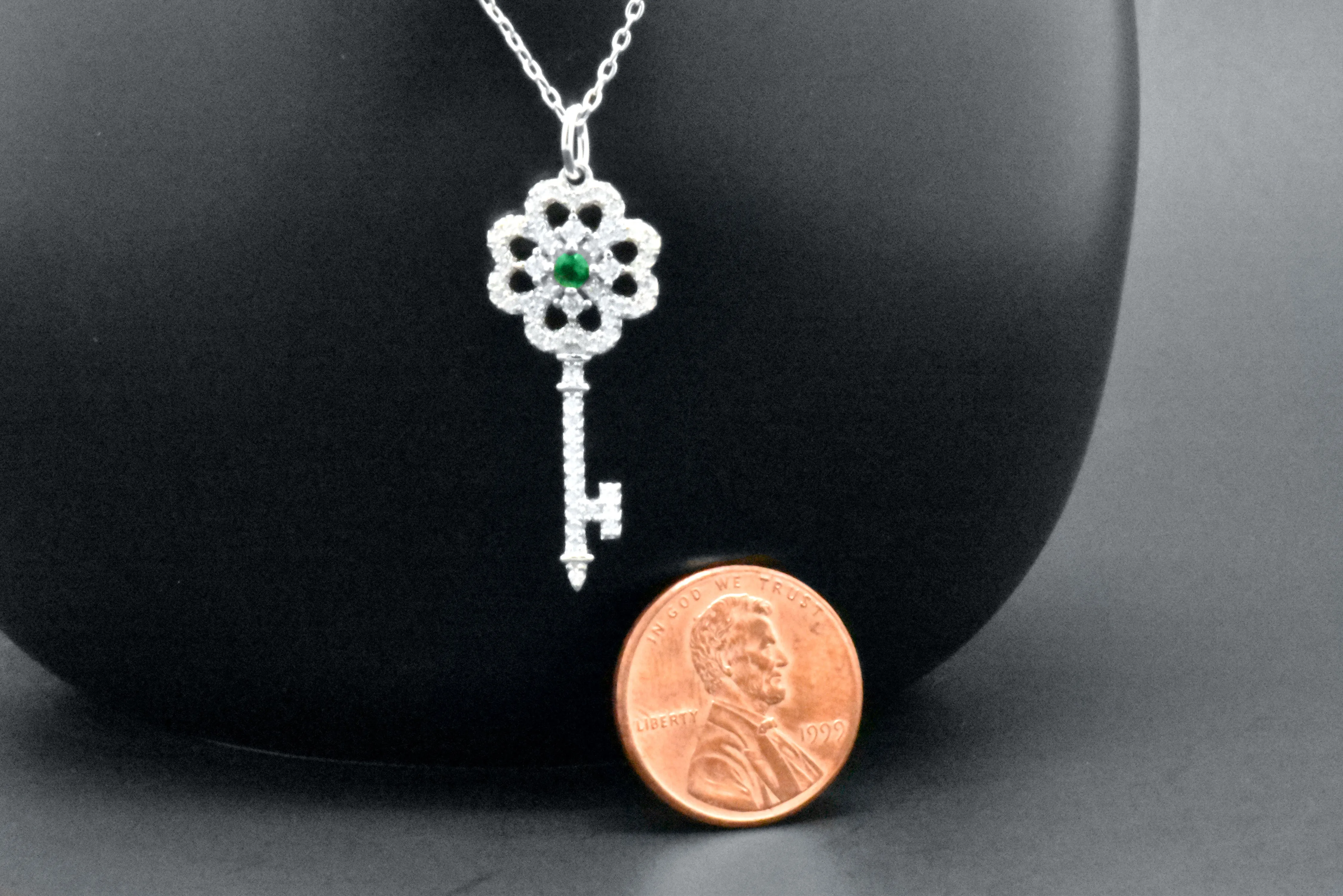 Sterling Silver Created Green Emerald Clover Heart Key Pendant 17-in Necklace