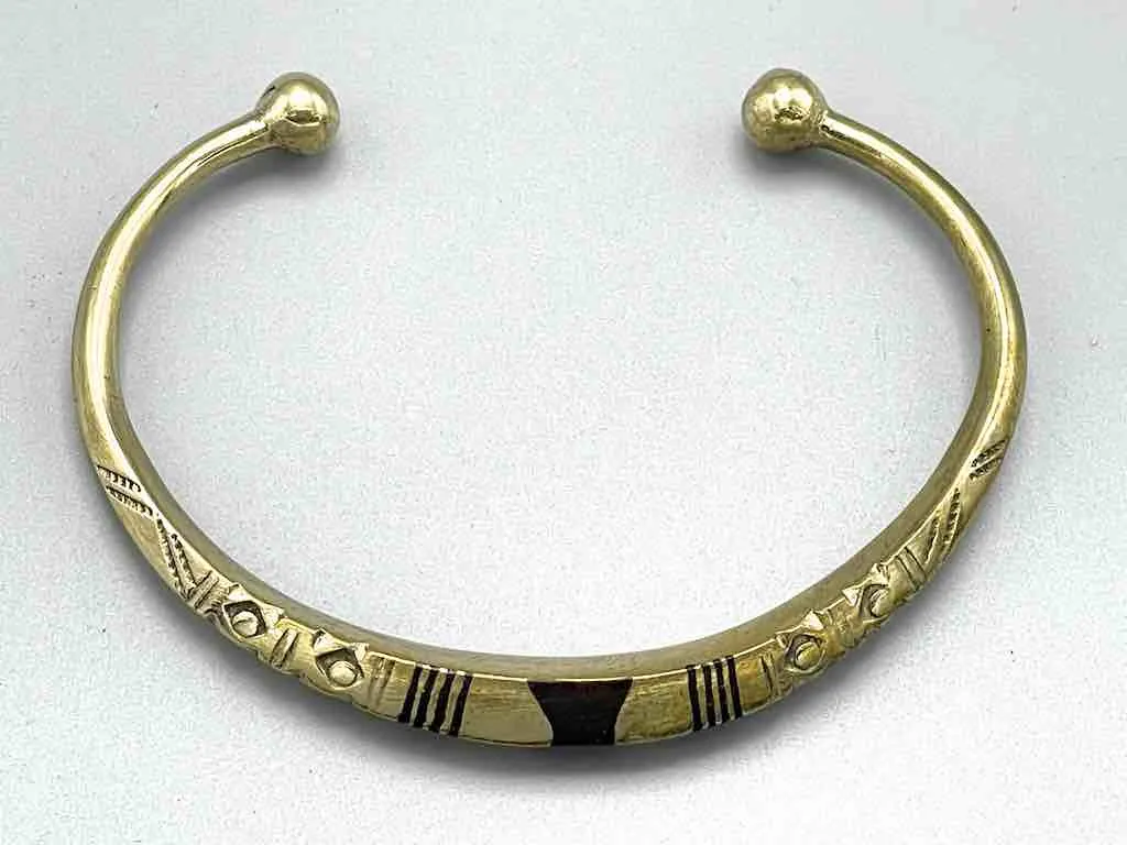 Tuareg Metal Single Inlay Etched Bracelet